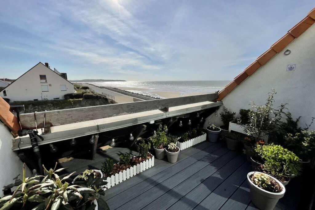 Duplex Avec Jacuzzi Vue Imprenable Sur La Baie De Wissant Lägenhet Exteriör bild